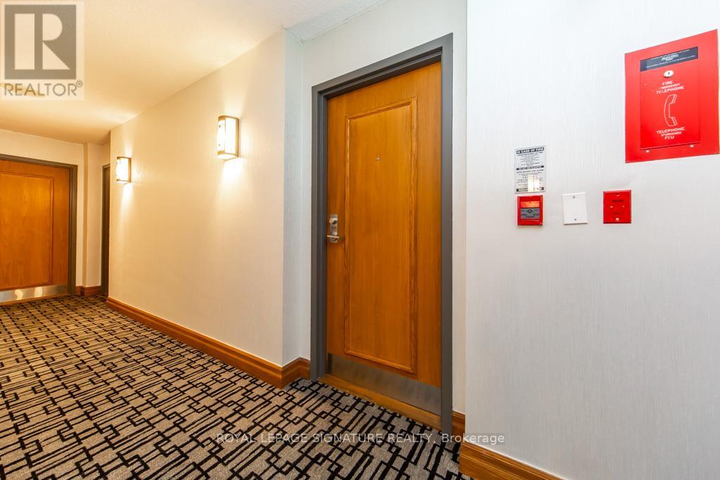1506 - 7 Concorde Place, Toronto, Ontario  M3C 3N4 - Photo 3 - C12480505