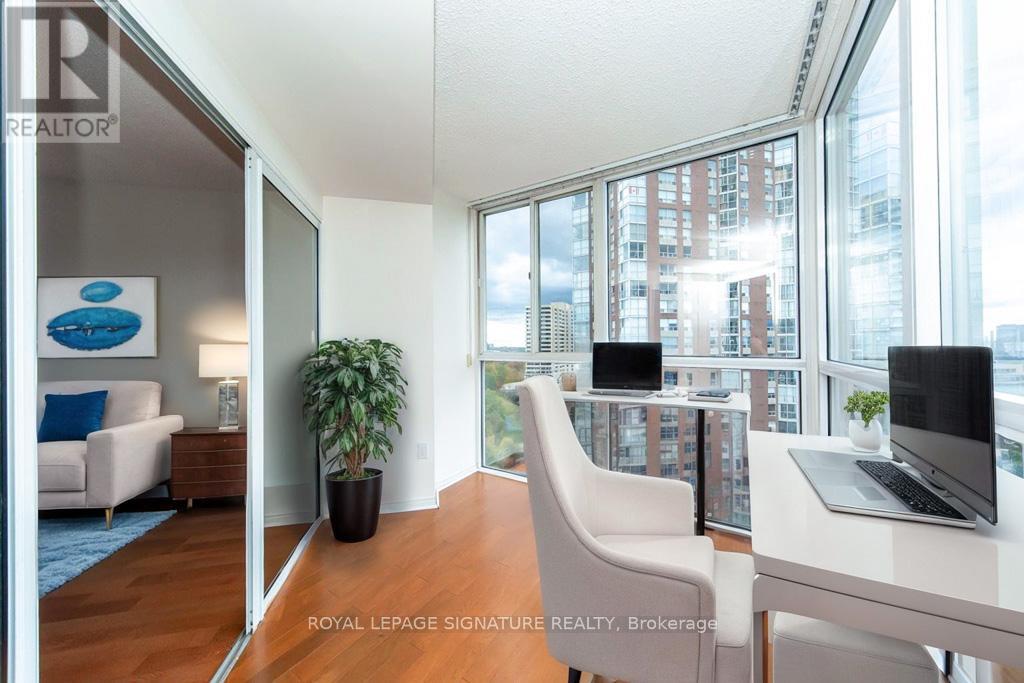 1506 - 7 Concorde Place, Toronto, Ontario  M3C 3N4 - Photo 9 - C12480505