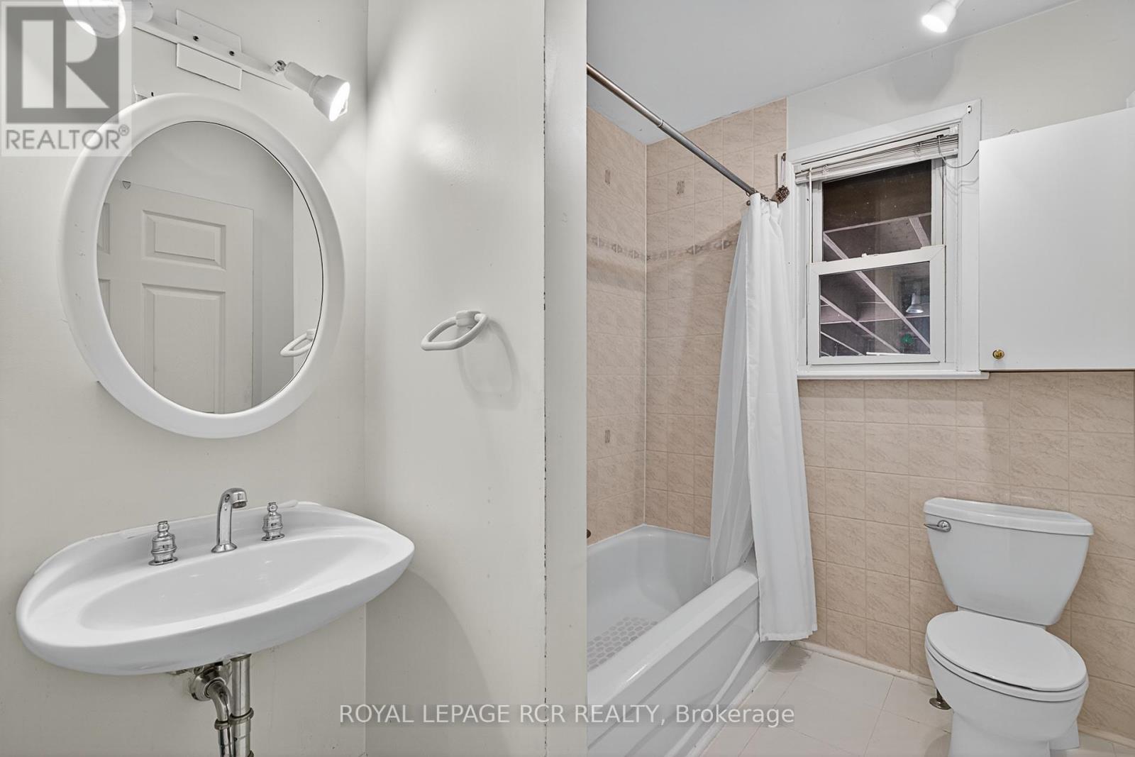 398 Connaught Avenue, Toronto, Ontario  M2R 2M2 - Photo 19 - C12480519