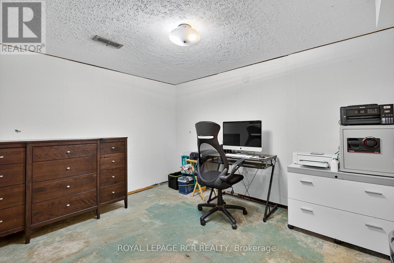 398 Connaught Avenue, Toronto, Ontario  M2R 2M2 - Photo 29 - C12480519
