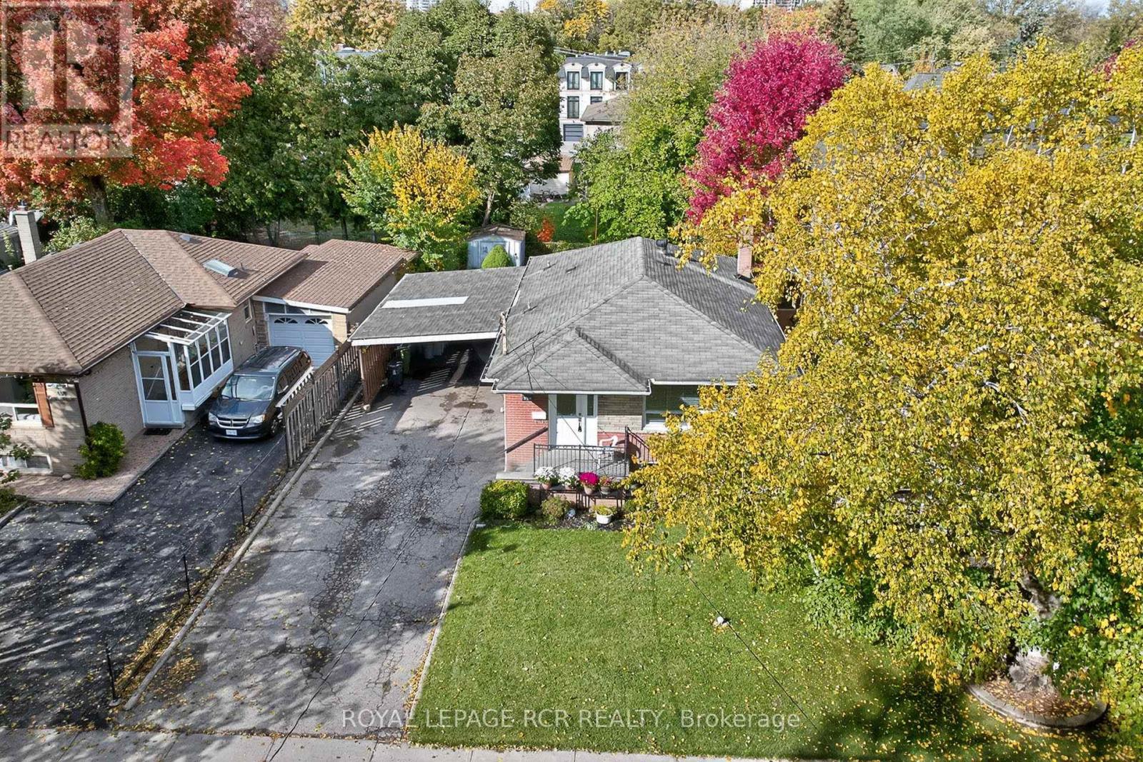 398 Connaught Avenue, Toronto, Ontario  M2R 2M2 - Photo 3 - C12480519