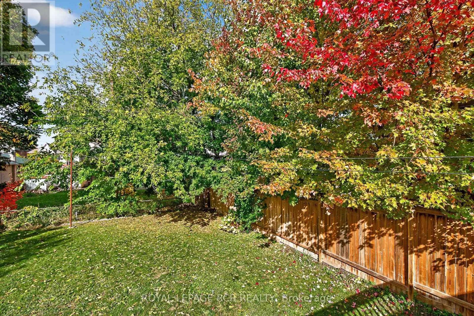 398 Connaught Avenue, Toronto, Ontario  M2R 2M2 - Photo 37 - C12480519