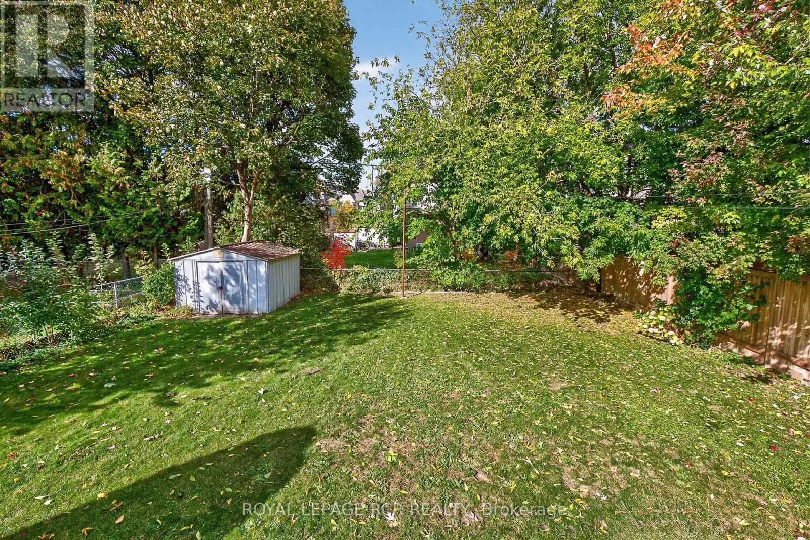 398 Connaught Avenue, Toronto, Ontario  M2R 2M2 - Photo 40 - C12480519