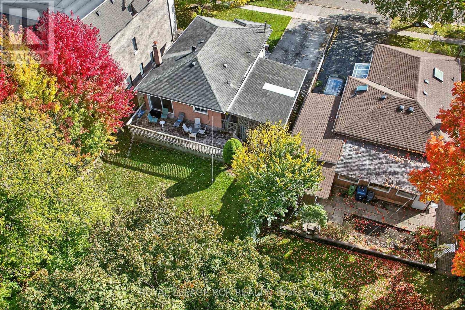 398 Connaught Avenue, Toronto, Ontario  M2R 2M2 - Photo 48 - C12480519
