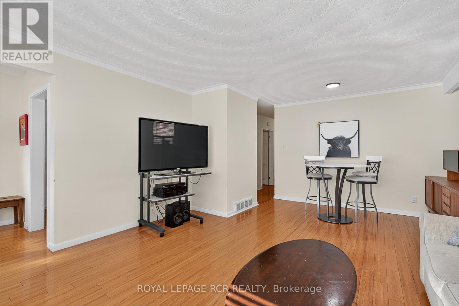 398 Connaught Avenue, Toronto, Ontario  M2R 2M2 - Photo 8 - C12480519