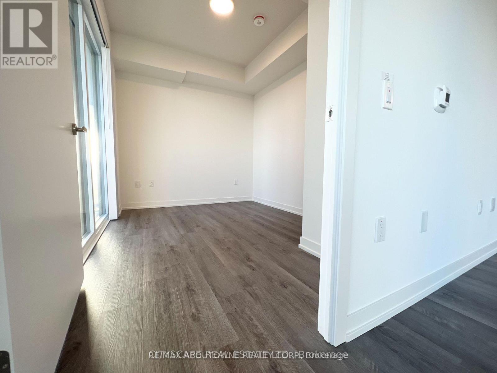 1607 - 138 Downes Street, Toronto (Waterfront Communities), Ontario  M5E 0E4 - Photo 4 - C12480549