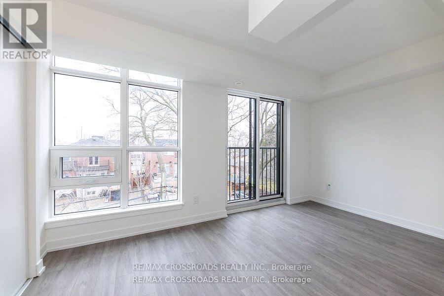 Th47 - 861 Sheppard Avenue W, Toronto (Clanton Park), Ontario  M3H 2T5 - Photo 17 - C12480556