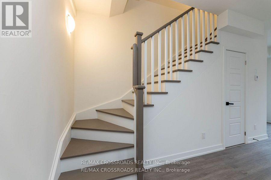 Th47 - 861 Sheppard Avenue W, Toronto (Clanton Park), Ontario  M3H 2T5 - Photo 32 - C12480556
