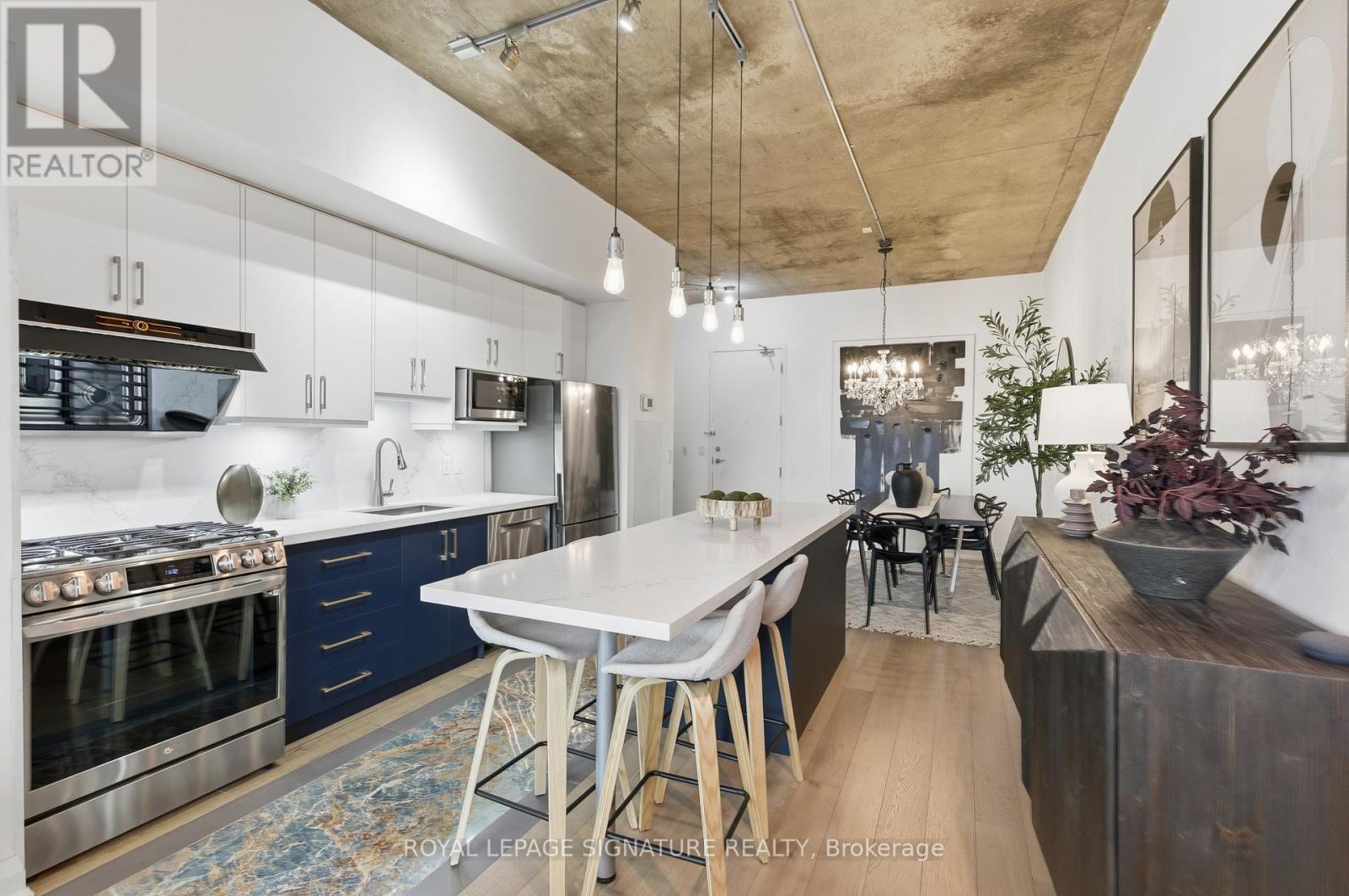 503 - 60 Bathurst Street, Toronto, Ontario  M5V 2P4 - Photo 5 - C12480581