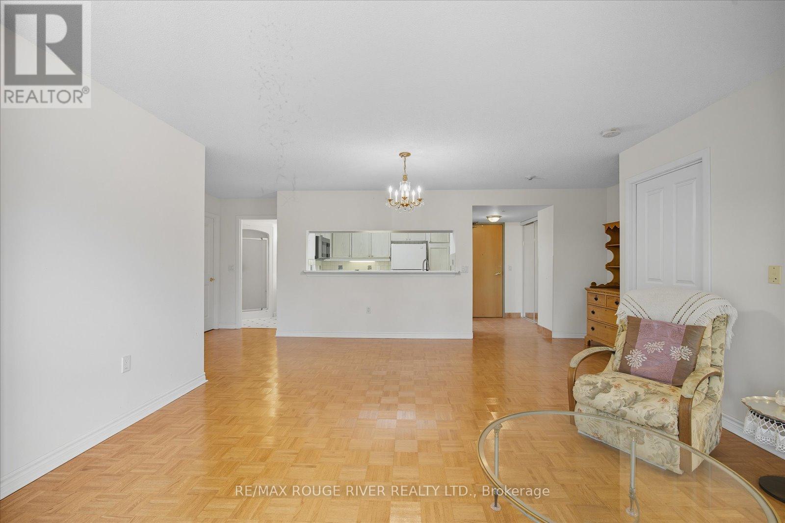 513 - 452 Scarborough Golf Road, Toronto (Woburn), Ontario  M1G 1H1 - Photo 8 - E12480511
