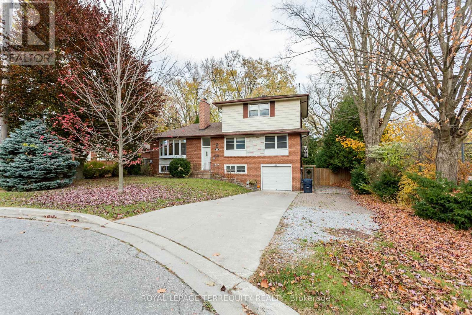 419 BROWNFIELD GARDENS, Toronto, Ontario