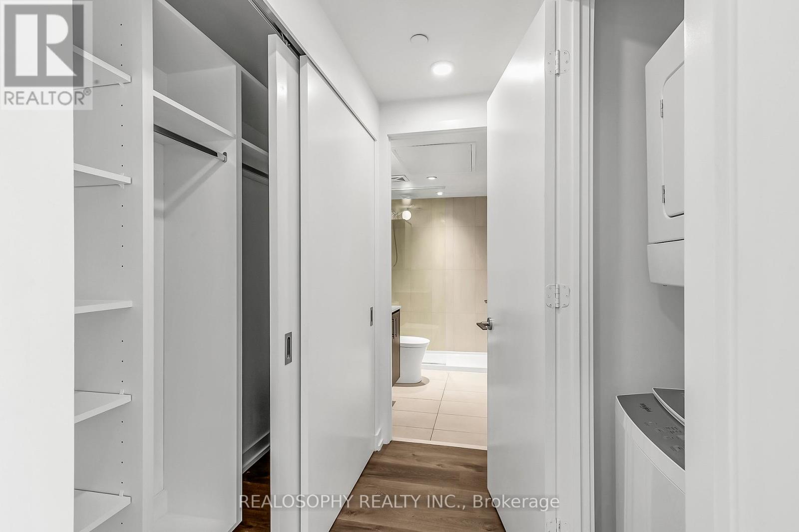 401 - 115 Larchmount Avenue, Toronto, Ontario  M4M 2Y6 - Photo 10 - E12480610