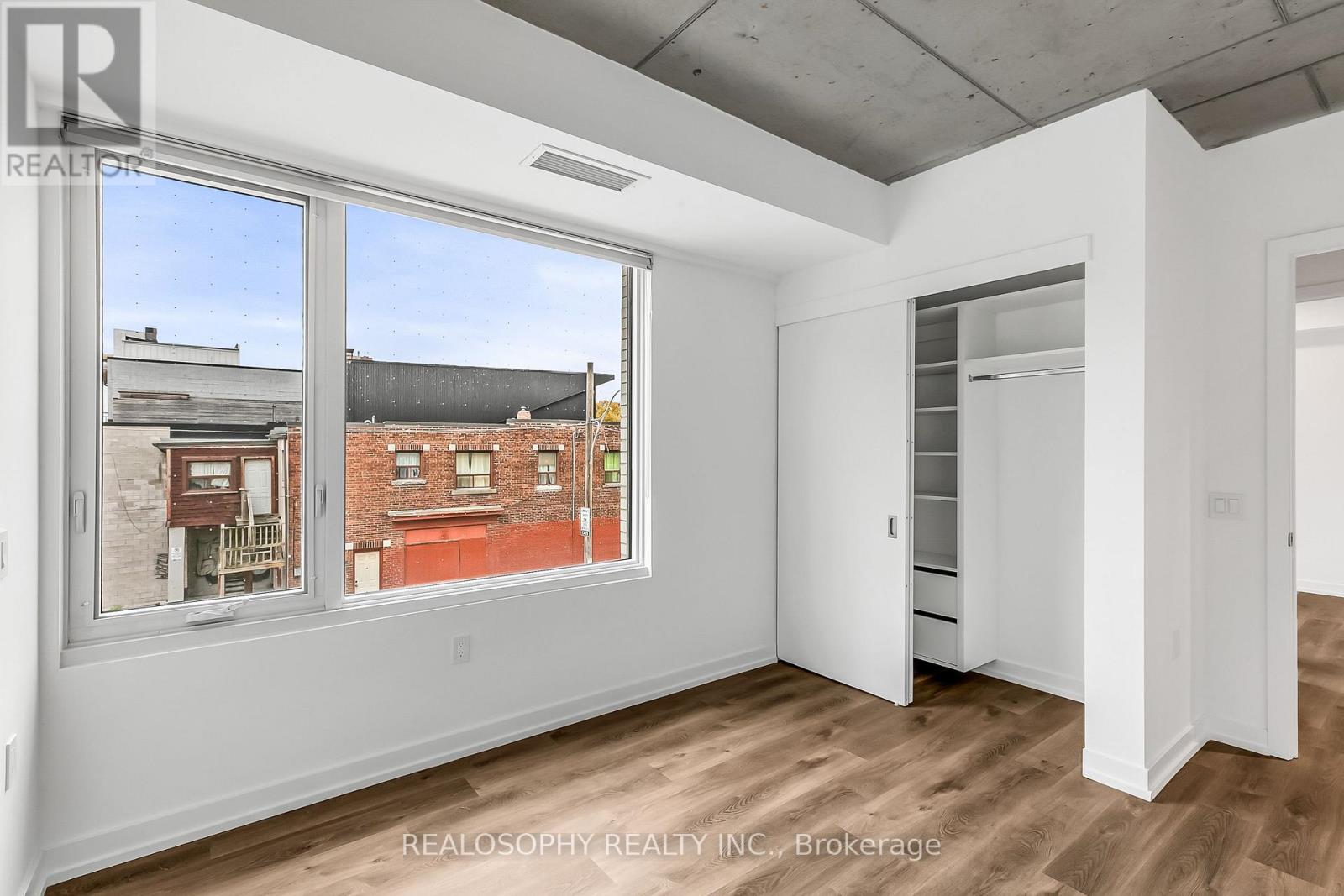 302 - 115 Larchmount Avenue, Toronto, Ontario  M4M 2Y6 - Photo 6 - E12480615