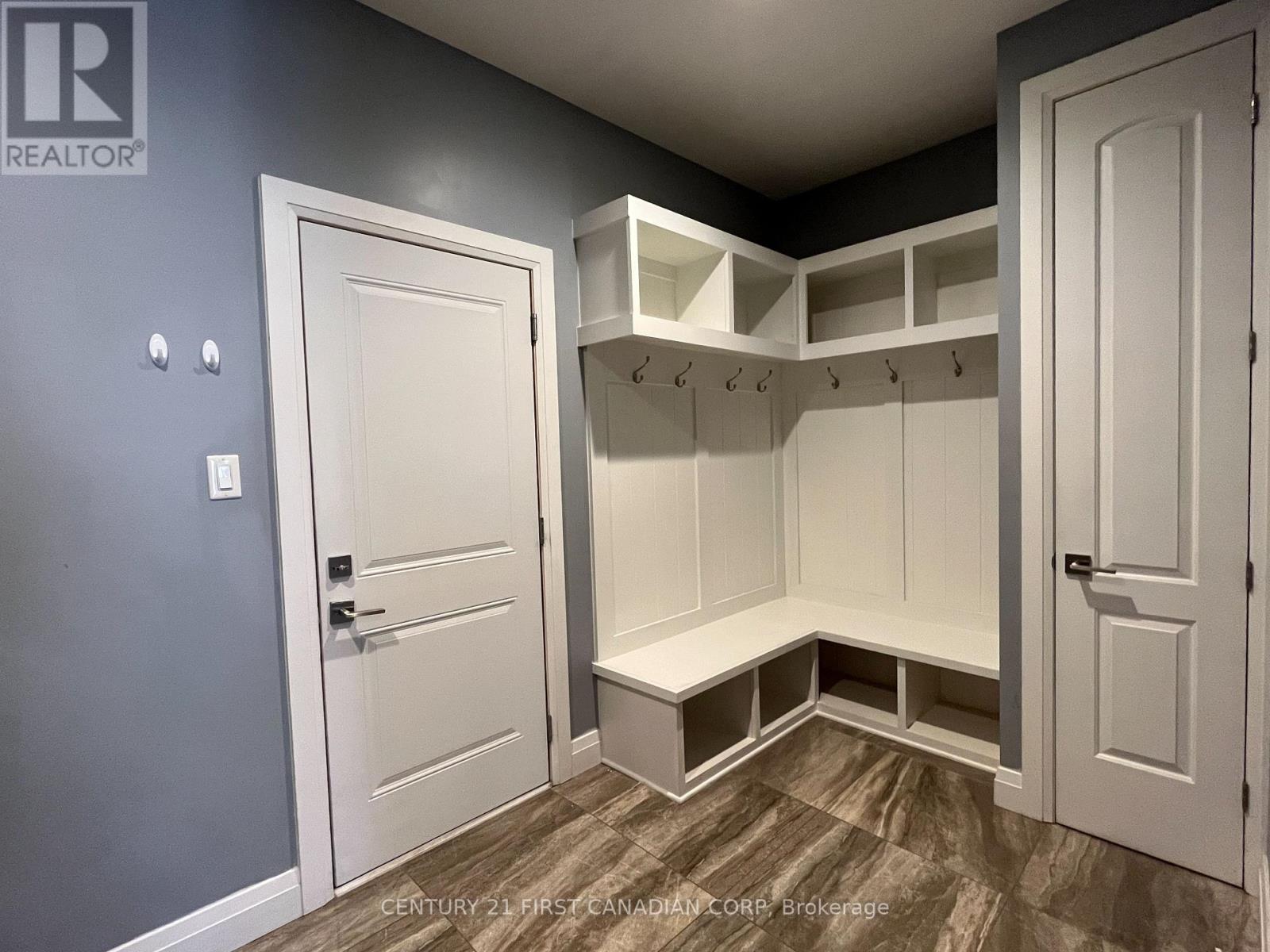 33 - 41 Earlscourt Terrace, Middlesex Centre, Ontario  N0L 1R0 - Photo 15 - X12460841