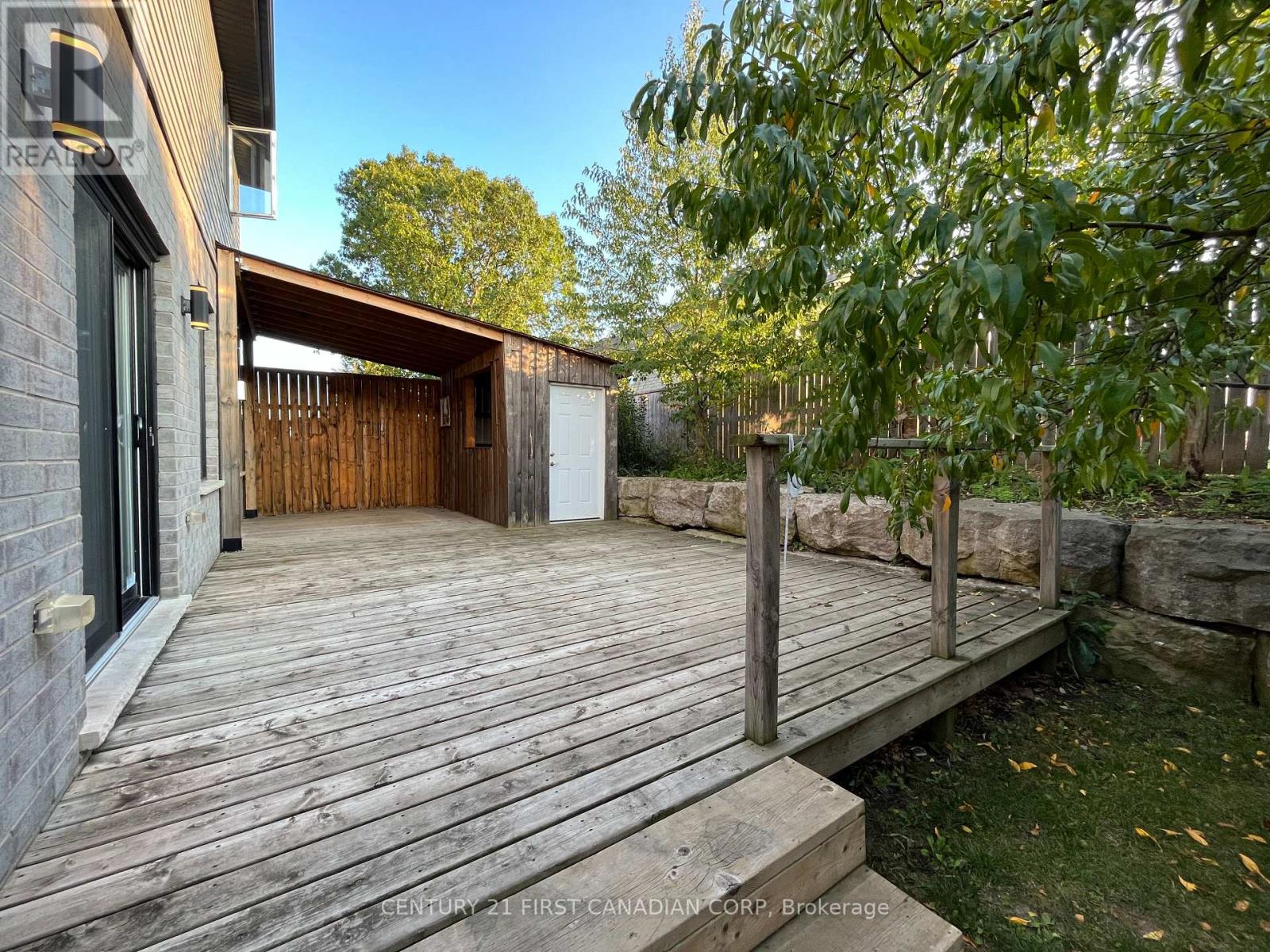 33 - 41 Earlscourt Terrace, Middlesex Centre, Ontario  N0L 1R0 - Photo 38 - X12460841