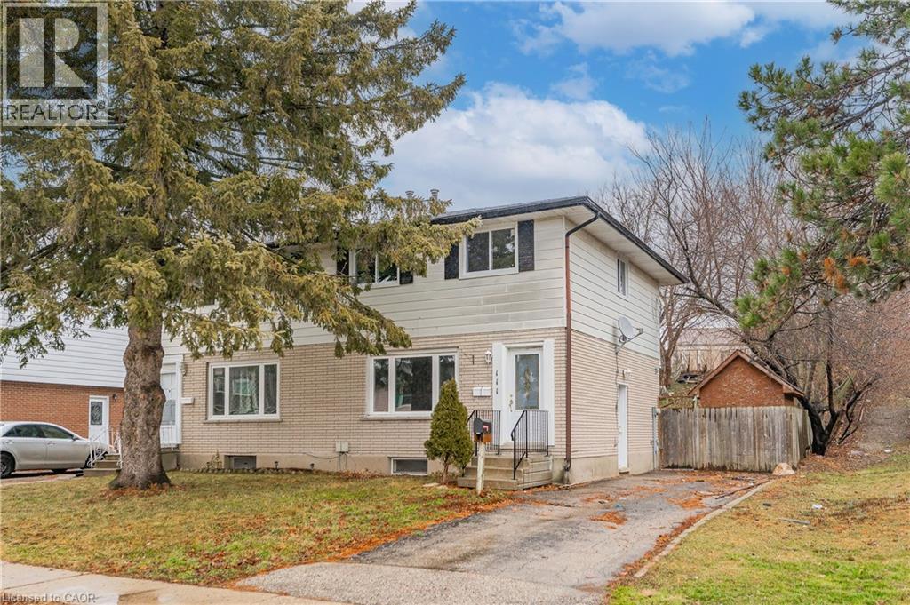 111 Chalmers Street S, Cambridge, Ontario  N1R 6A5 - Photo 1 - 40779449