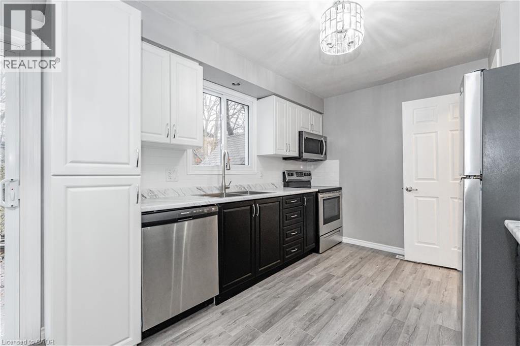 111 Chalmers Street S, Cambridge, Ontario  N1R 6A5 - Photo 12 - 40779449