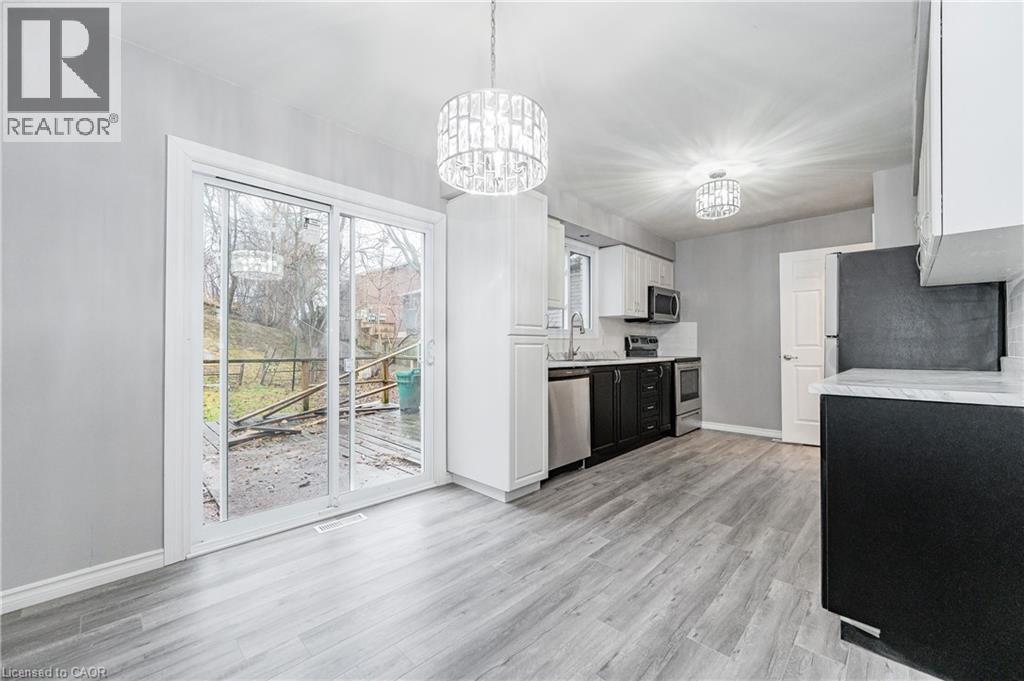 111 Chalmers Street S, Cambridge, Ontario  N1R 6A5 - Photo 9 - 40779449