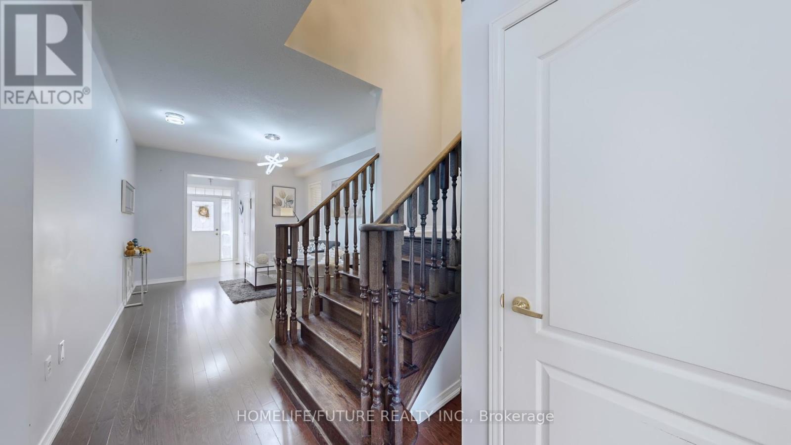 105 Juglans Crescent, Whitchurch-Stouffville, Ontario  L4A 1S5 - Photo 20 - N12480513