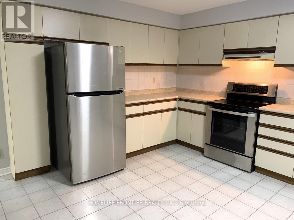 Bsmt A - 250 Weldrick Road W, Richmond Hill, Ontario  L4C 3V3 - Photo 5 - N12480552