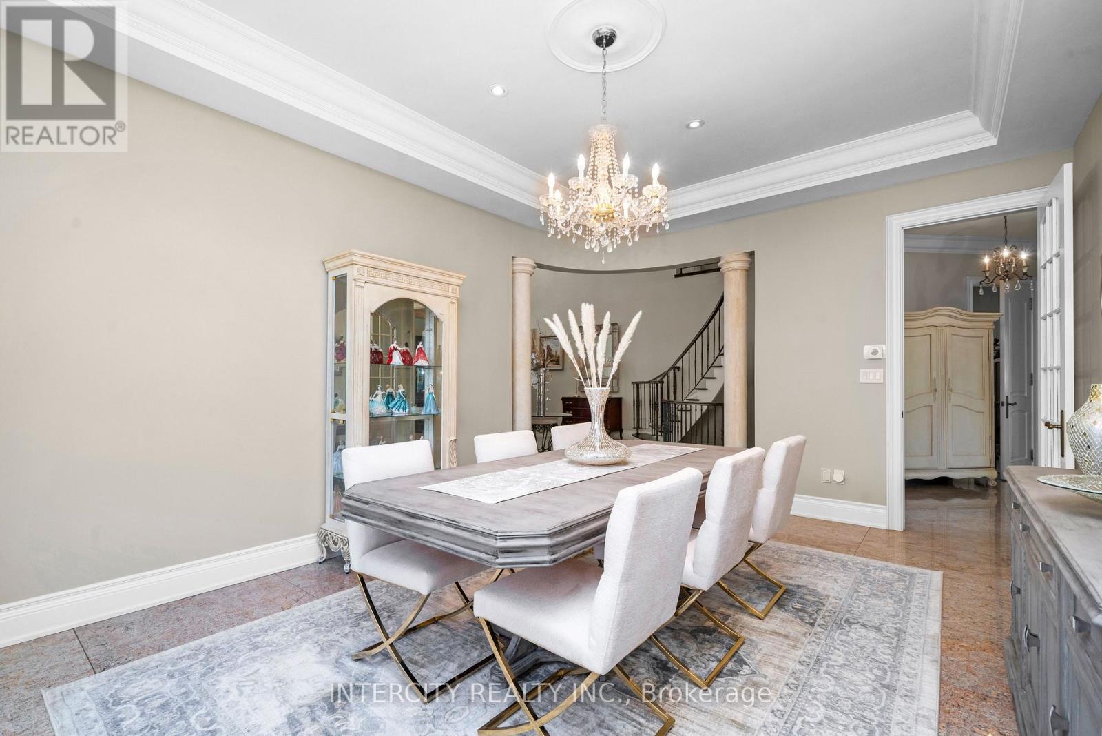 118 Park Ridge Drive, Vaughan (Kleinburg), Ontario  L0J 1C0 - Photo 9 - N12480561