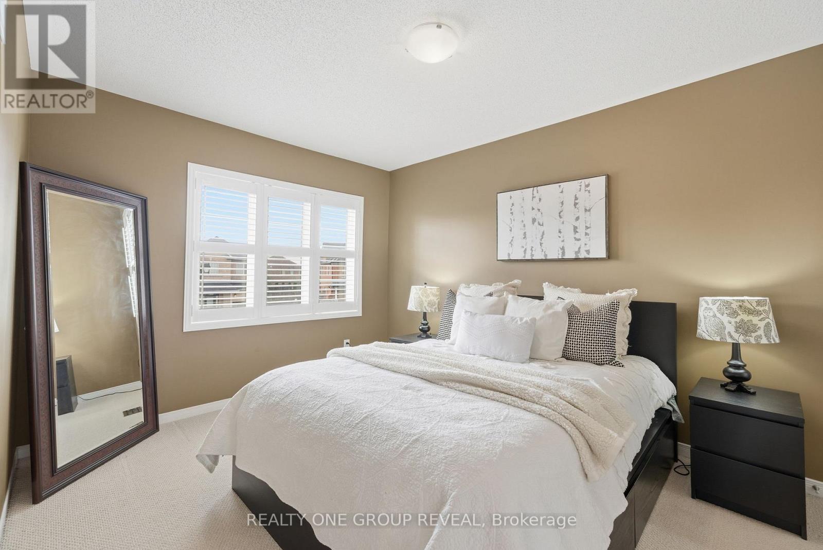 5 Robertdale Court, Whitchurch-Stouffville, Ontario  L4A 0Y5 - Photo 26 - N12480571