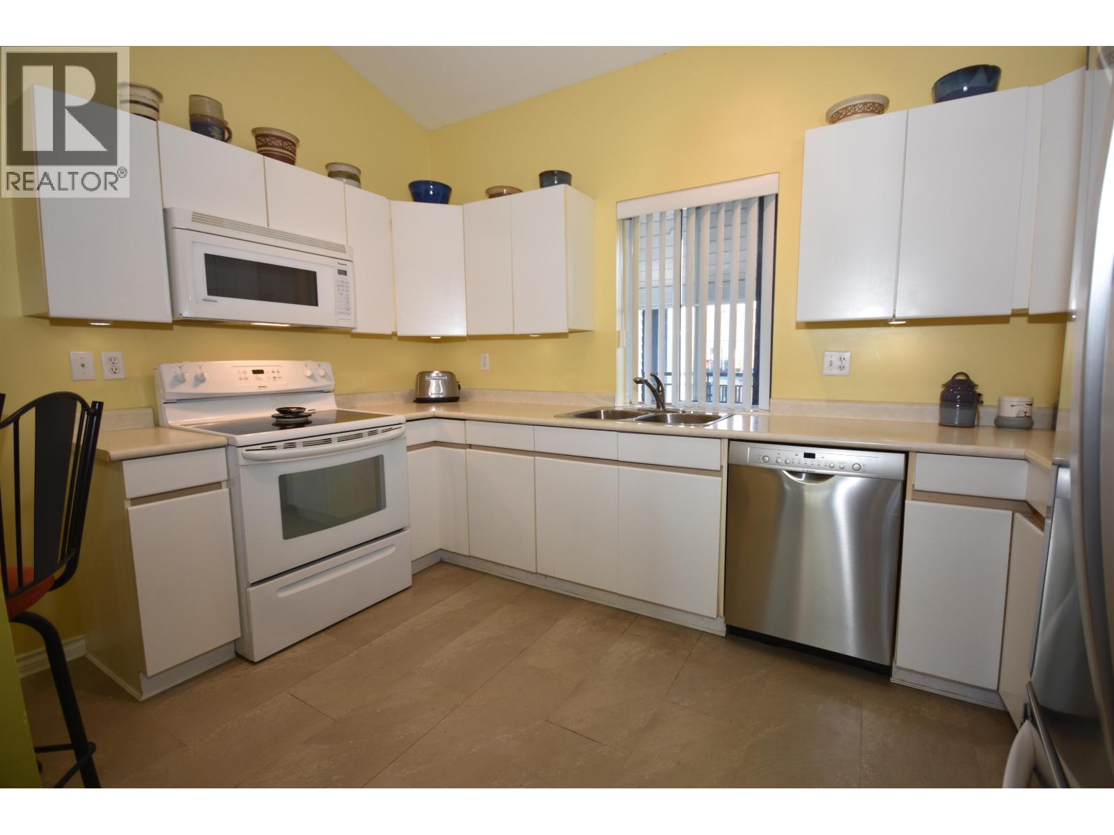 302 4955 River Road, Delta, British Columbia  V4K 4V9 - Photo 6 - R3040473