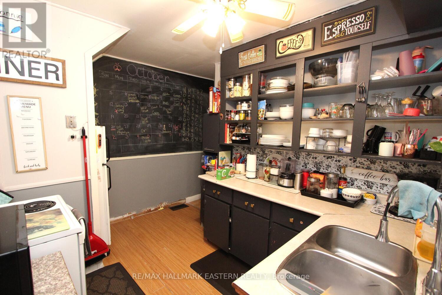 4 Orange Street, Havelock-Belmont-Methuen (Havelock), Ontario  K0L 1Z0 - Photo 15 - X12480624