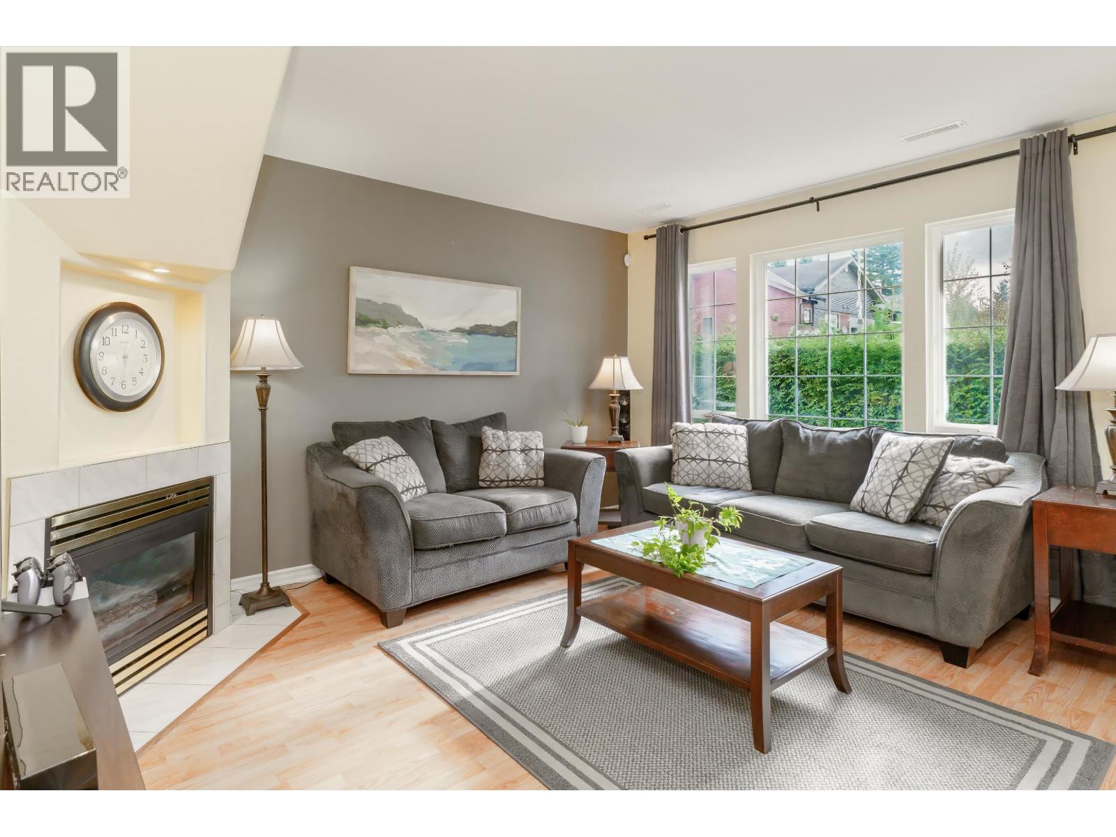 4 12070 216 Street, Maple Ridge, British Columbia  V2X 5J3 - Photo 2 - R3059822