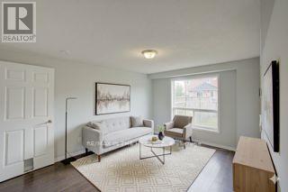 14 Tunbridge Road, Barrie (Georgian Drive), Ontario  L4M 6S8 - Photo 4 - S12480565