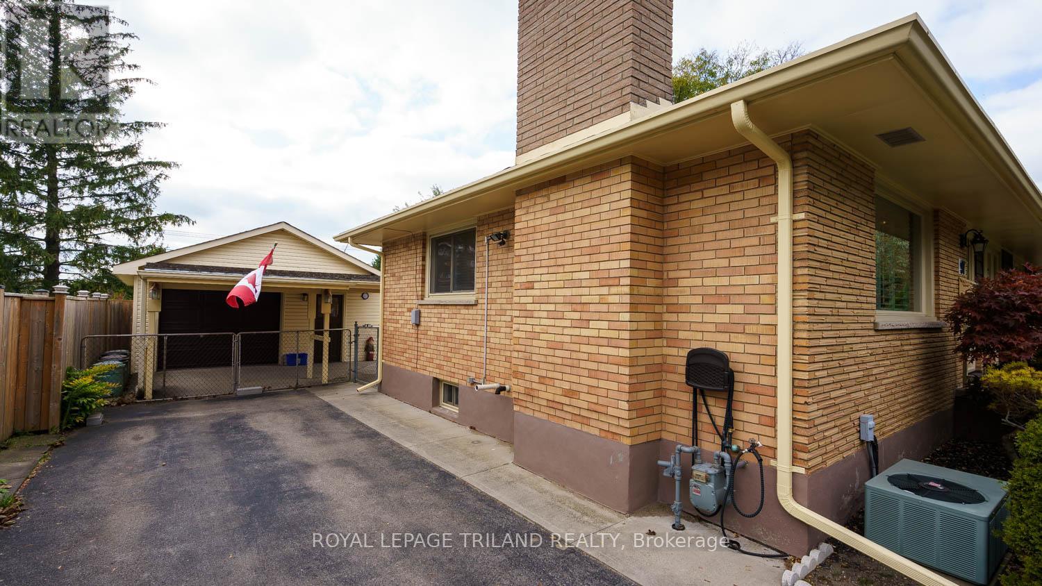 97 Goldwick Crescent, London East, Ontario  N5V 2K9 - Photo 26 - X12480635