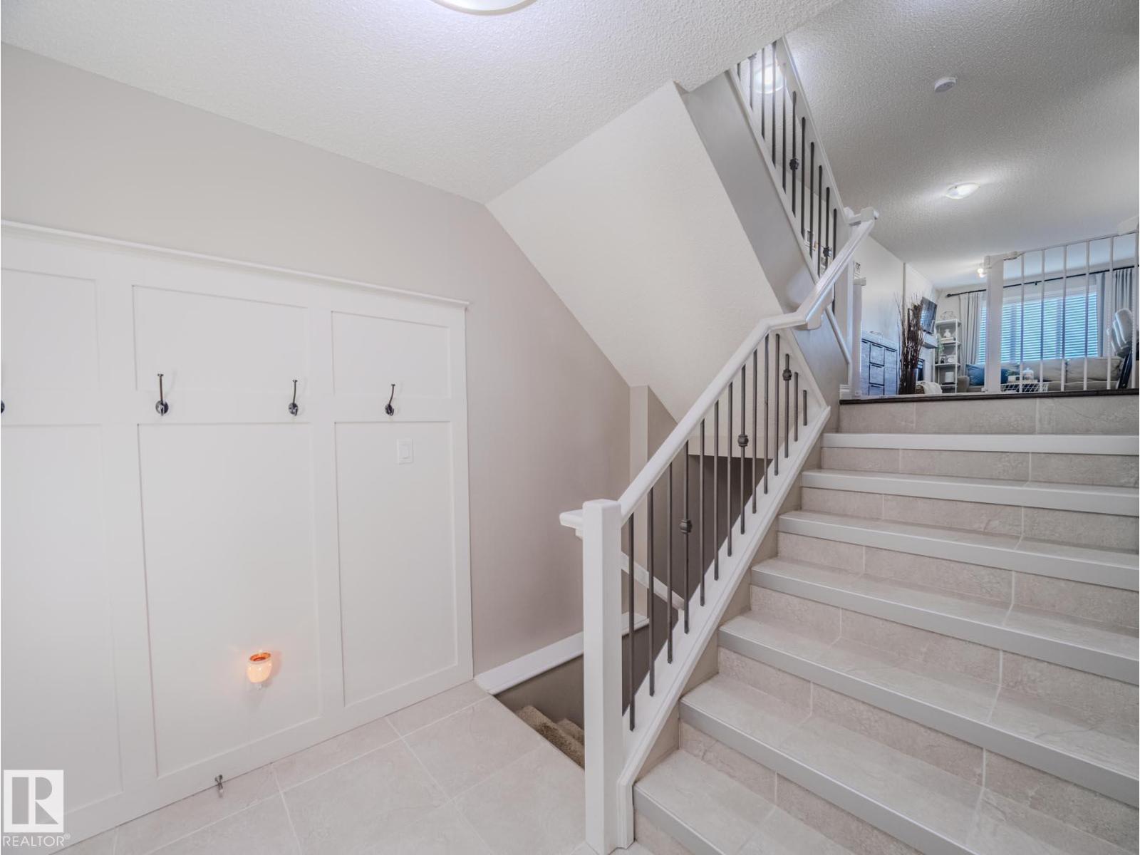 1692 Chapman Wy Sw, Edmonton, Alberta  T6W 0Y6 - Photo 6 - E4463367