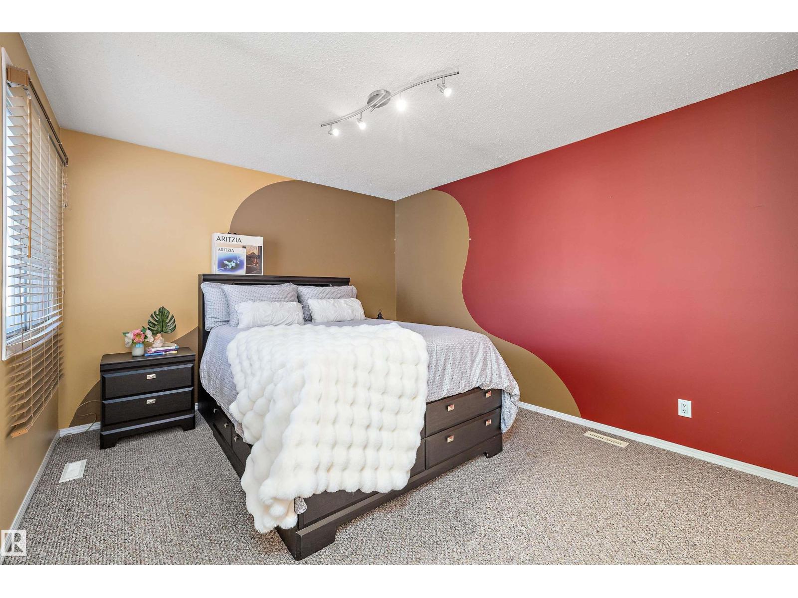 16056 123 St Nw Nw, Edmonton, Alberta  T5X 2W5 - Photo 11 - E4463368