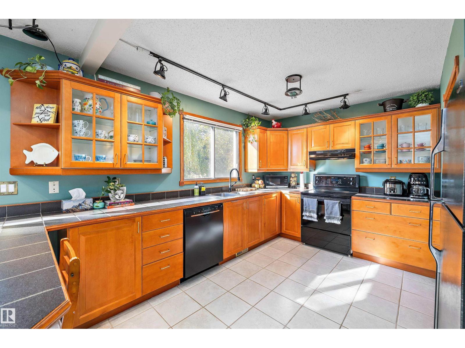 16056 123 St Nw Nw, Edmonton, Alberta  T5X 2W5 - Photo 7 - E4463368