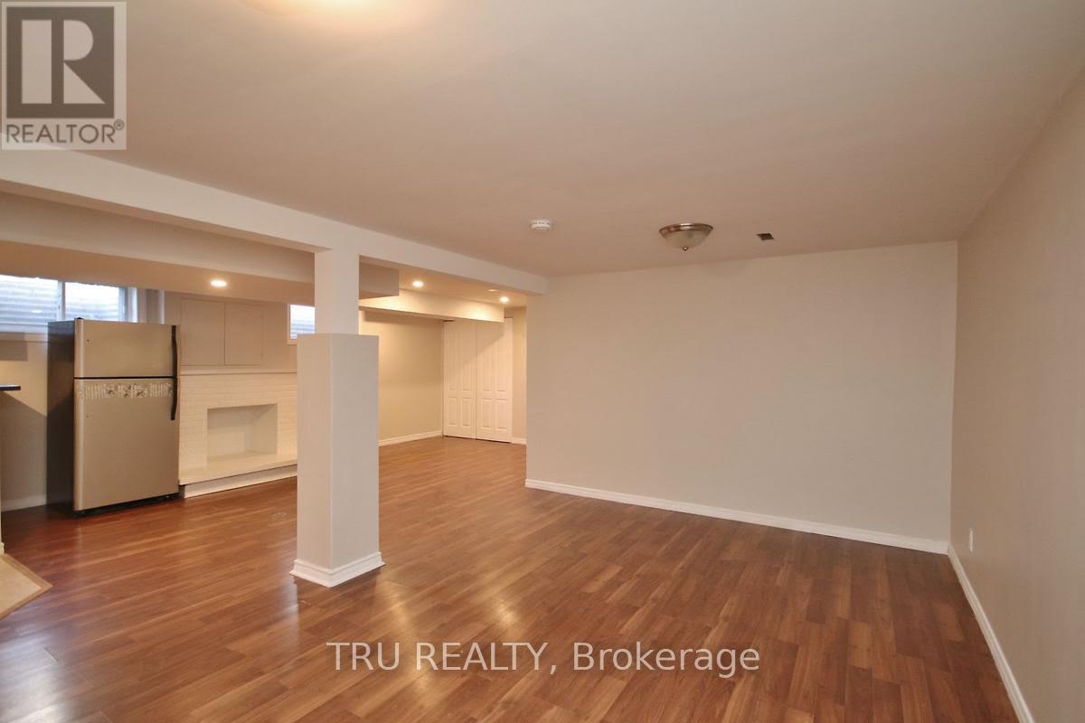 B - 2555 Iris Street, Ottawa, Ontario  K2C 1E2 - Photo 11 - X12480659