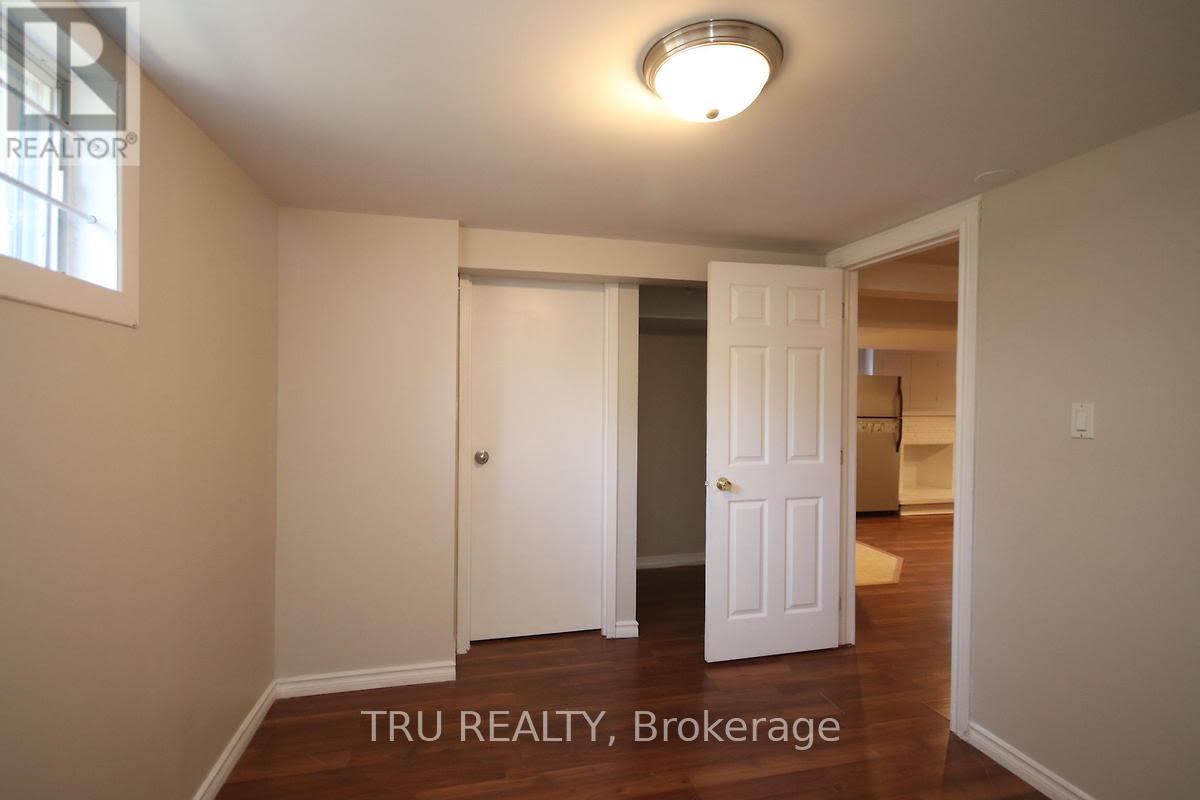 B - 2555 Iris Street, Ottawa, Ontario  K2C 1E2 - Photo 14 - X12480659