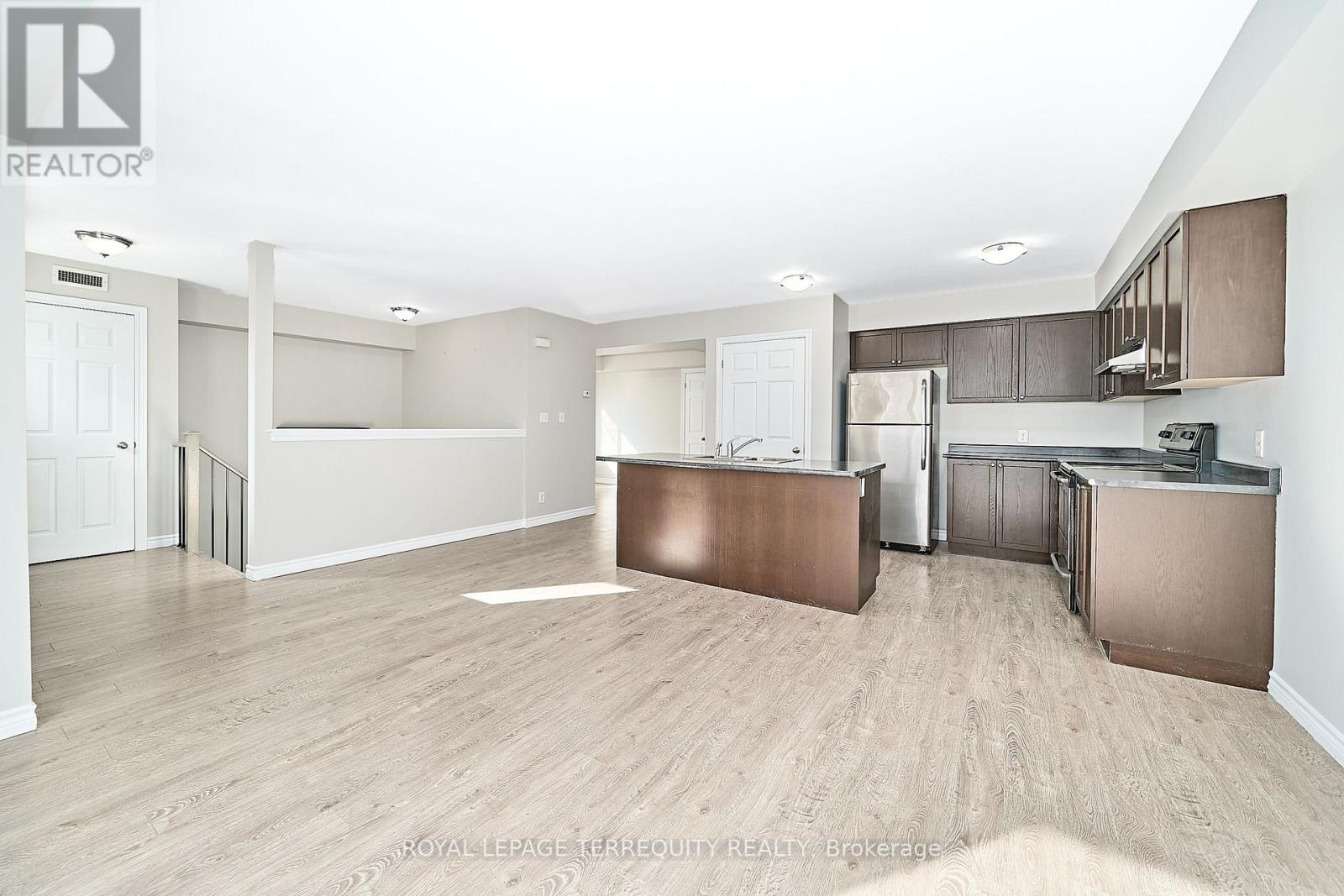 140 Mary Street N, Oshawa, Ontario  L1G 5B9 - Photo 27 - E12479435