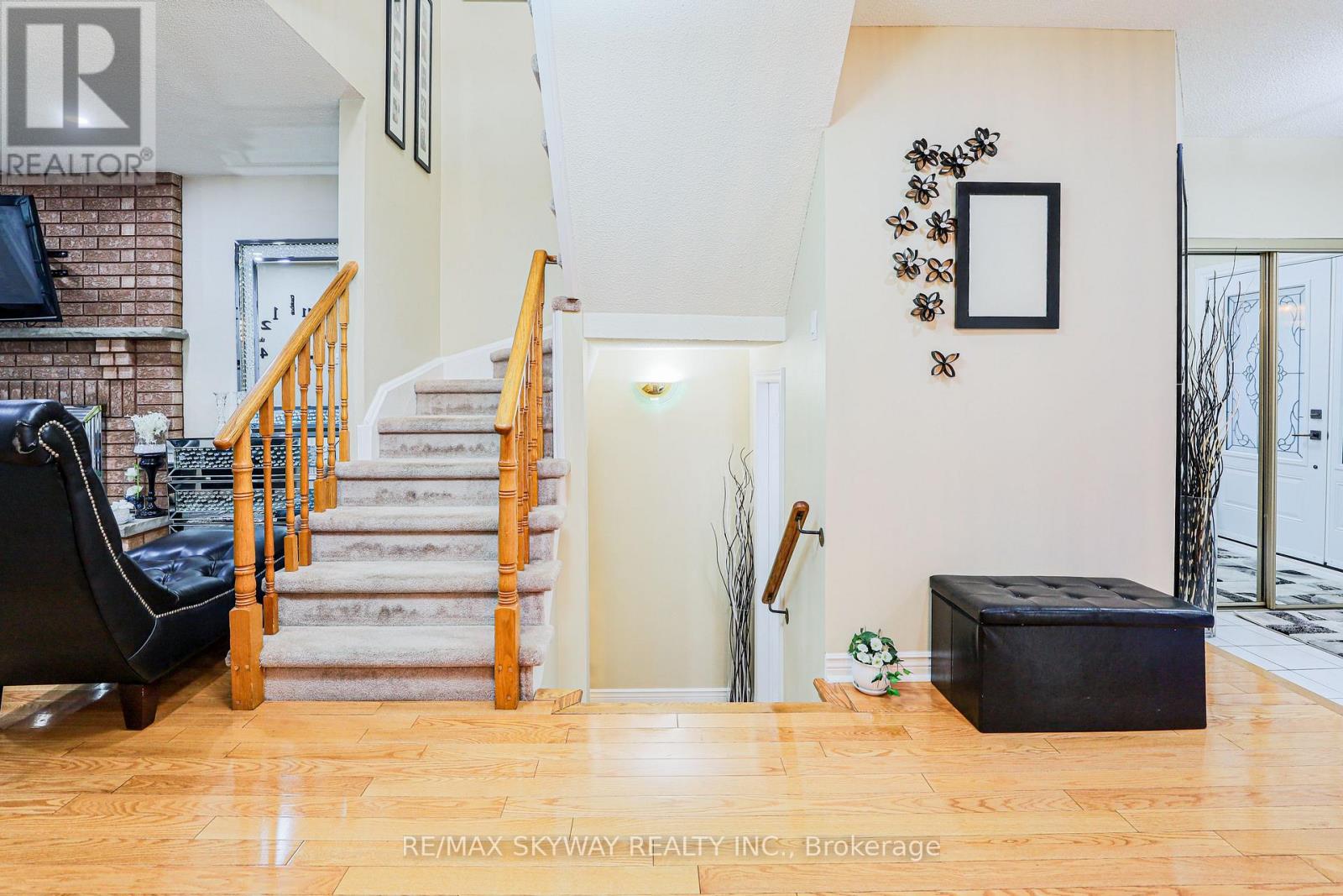 118 Leeward Drive, Brampton, Ontario  L6S 5V9 - Photo 21 - W12480555