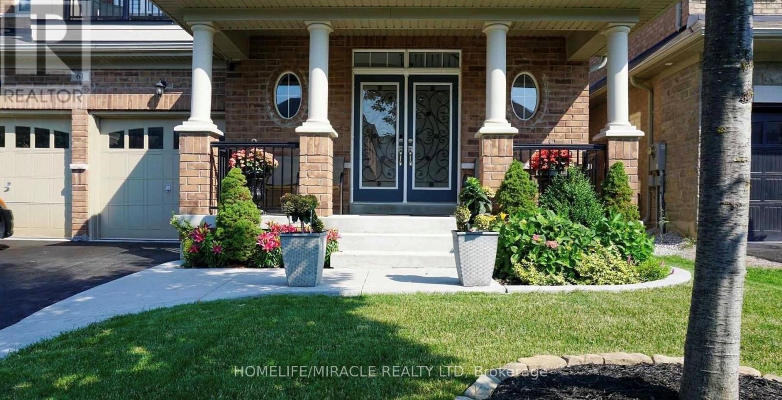 61 Kalmia Road, Brampton, Ontario  L6X 3B3 - Photo 2 - W12480562