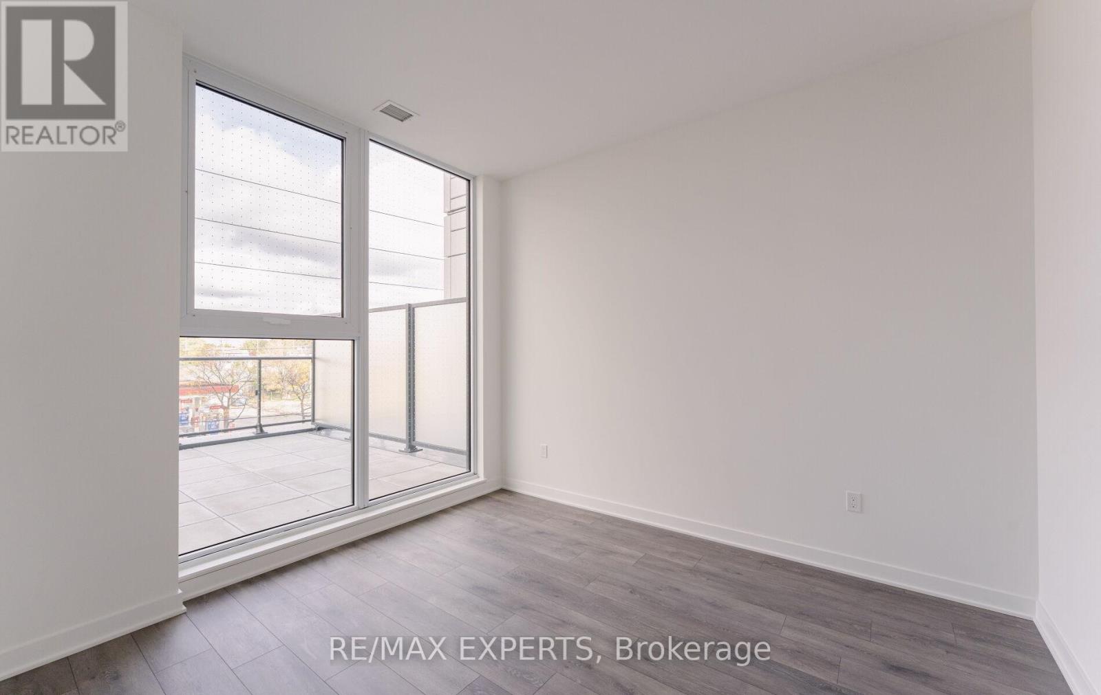 214 - 1007 The Queensway, Toronto, Ontario  M8Z 6C7 - Photo 11 - W12480569