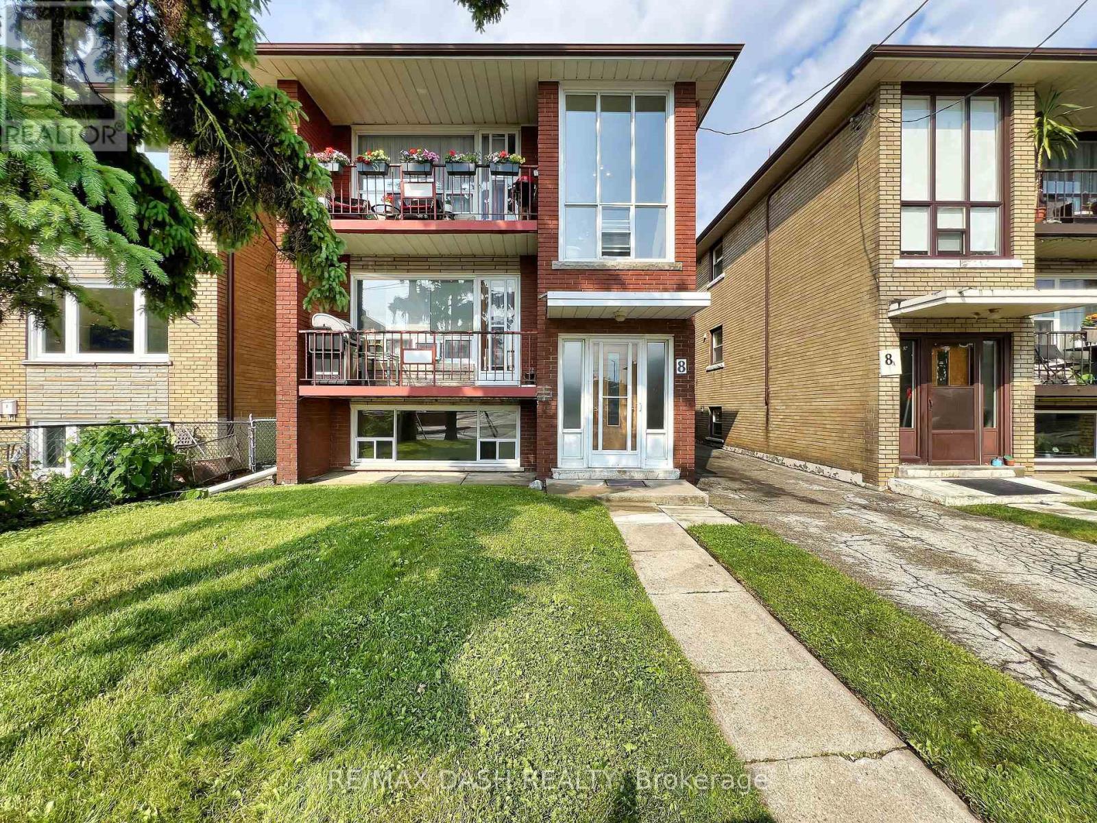 8 NINETEENTH STREET, Toronto, Ontario