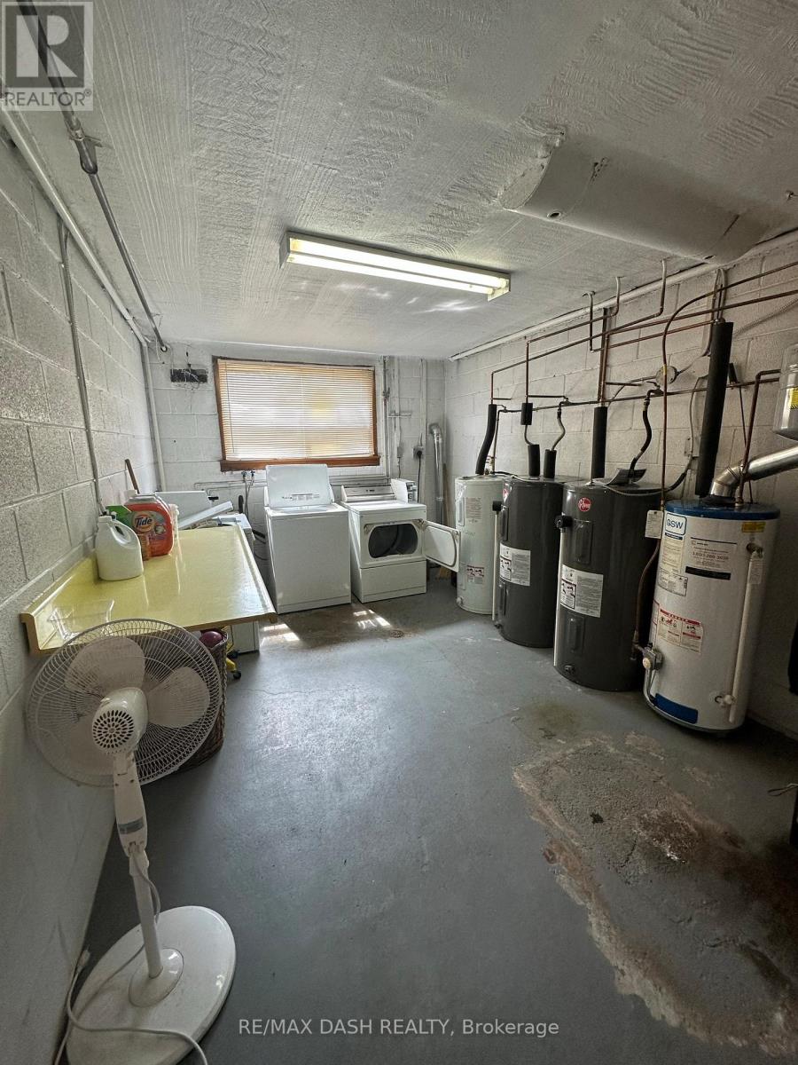 8 Nineteenth Street, Toronto, Ontario  M8V 3L3 - Photo 16 - W12480577