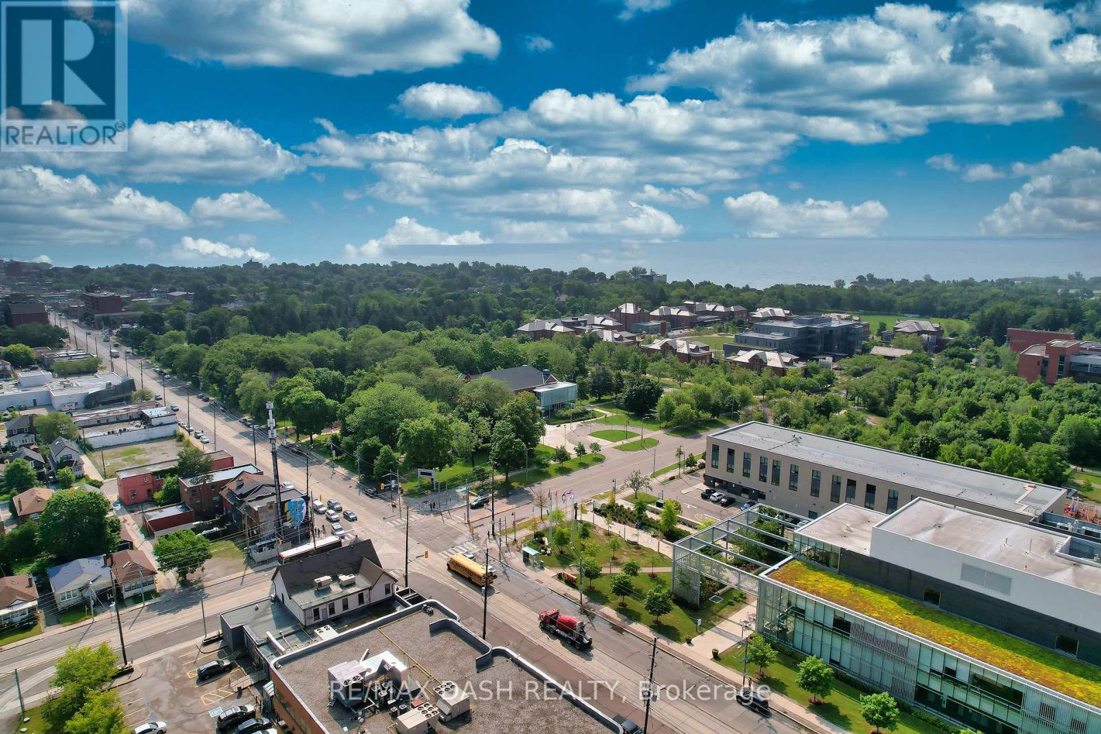 8 Nineteenth Street, Toronto, Ontario  M8V 3L3 - Photo 23 - W12480577