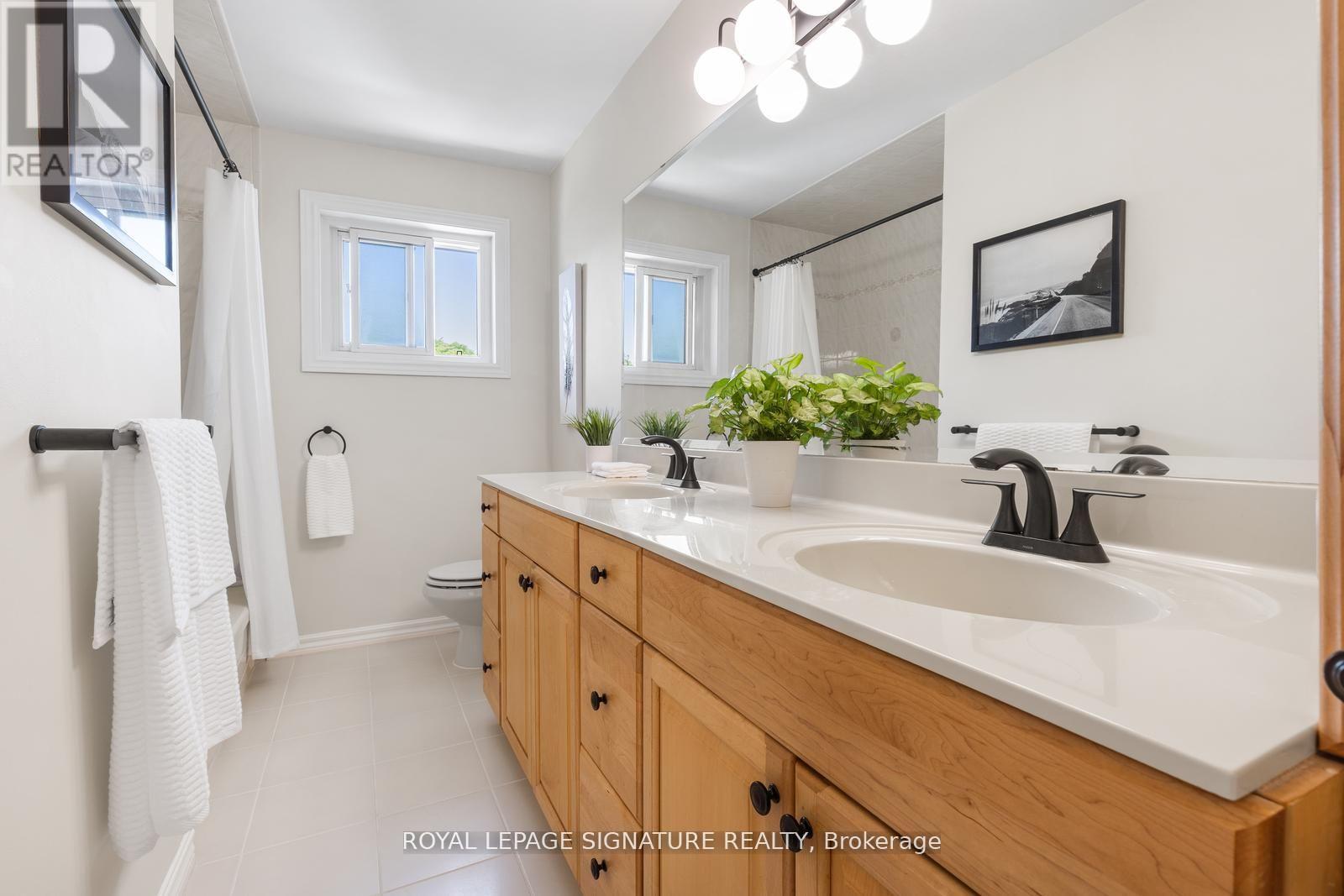 1469 Hillgrove Road, Mississauga, Ontario  L5J 3M2 - Photo 24 - W12480583