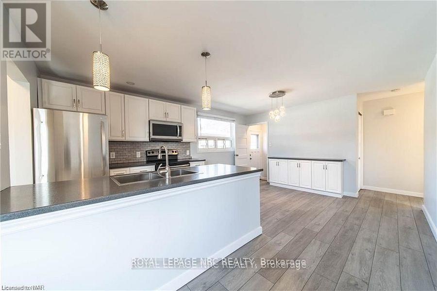 5746 HERITAGE DRIVE, niagara falls (church's lane), Ontario