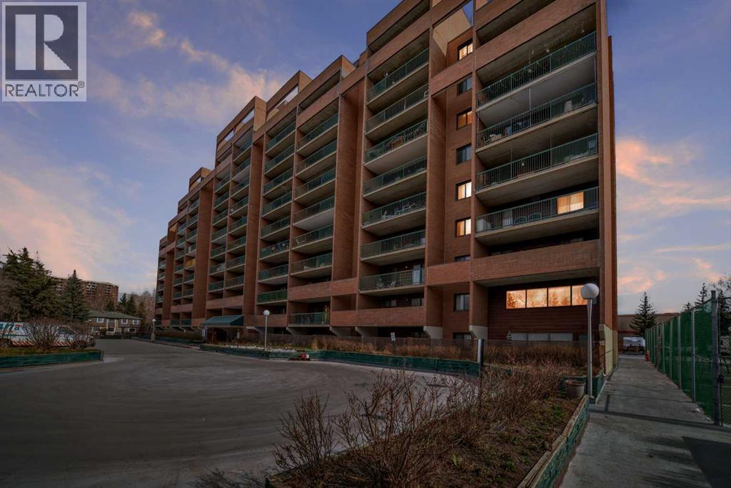 309, 5204 Dalton Drive Nw, Calgary, Alberta  T3A 3H1 - Photo 1 - A2212666