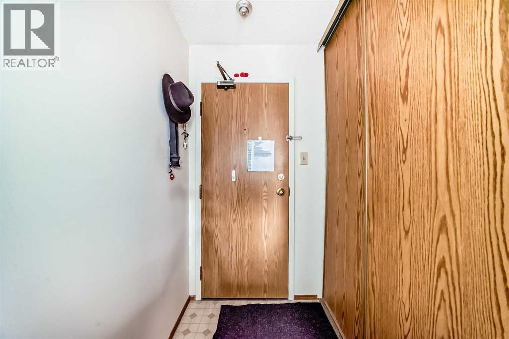 309, 5204 Dalton Drive Nw, Calgary, Alberta  T3A 3H1 - Photo 4 - A2212666