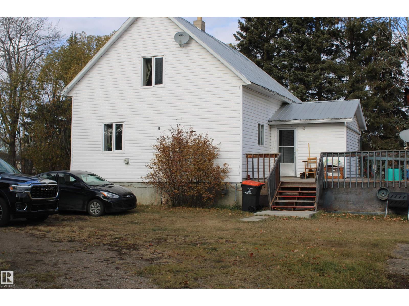 5203 50 St, Rural Thorhild County, Alberta  T0A 3J0 - Photo 2 - E4463235