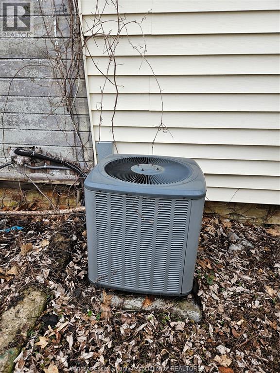 119 Chestnut Street West, Bothwell, Ontario  N0P 1C0 - Photo 11 - 25027078