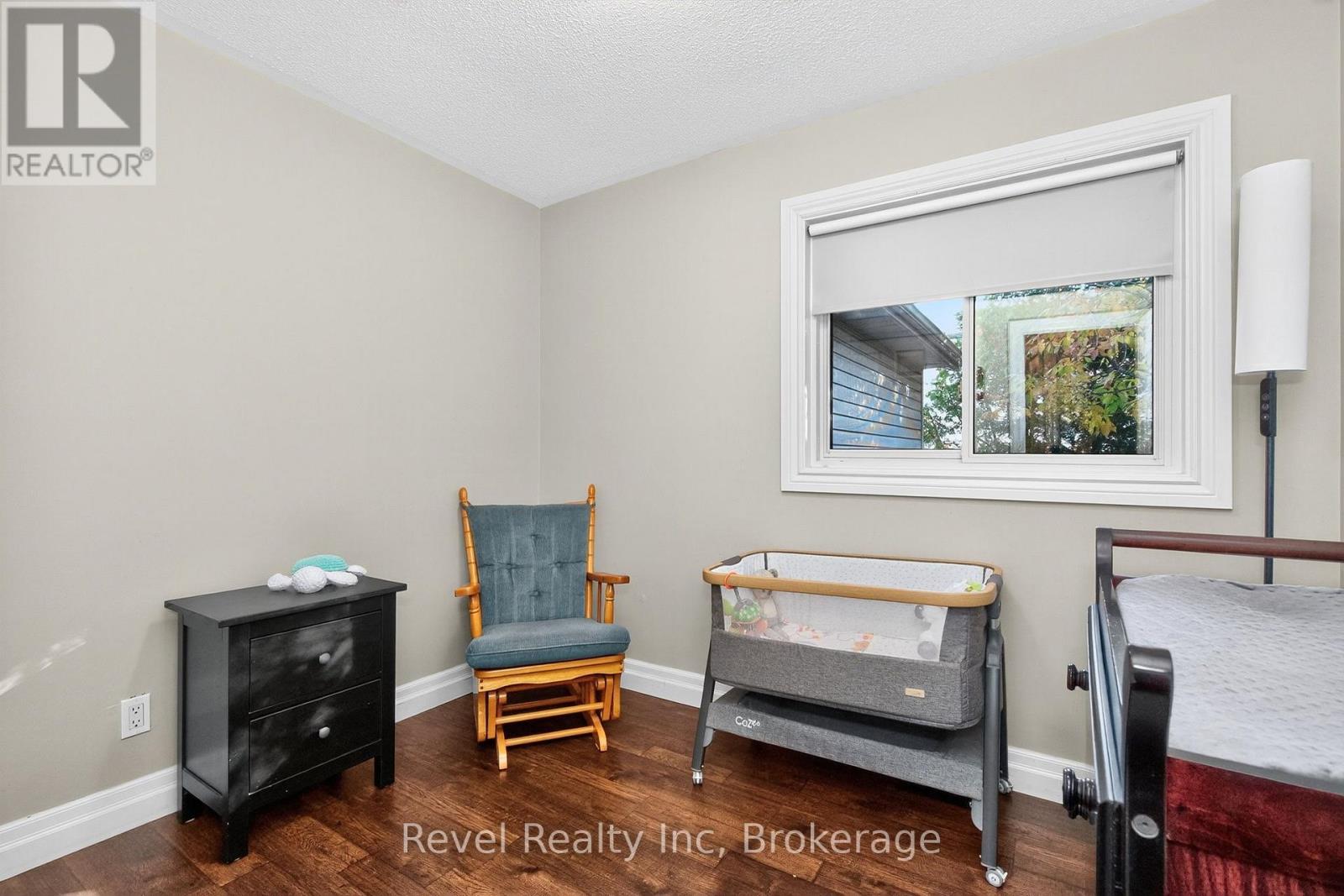 68 Broad Street, Penetanguishene, Ontario  L9M 1G2 - Photo 17 - S12480648
